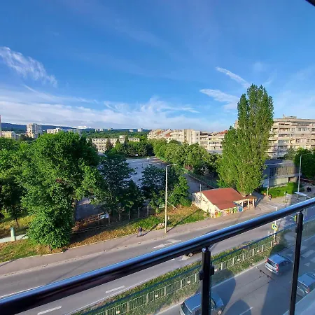 Grey Apartament Varna