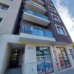 Grey Apartament Warna